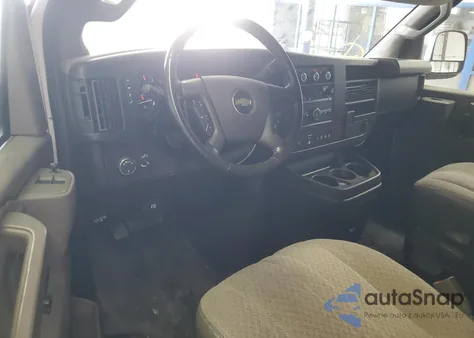 2022 Chevrolet Express G2500 from USA, damaged, VIN 1GCWGAFP1N1139877